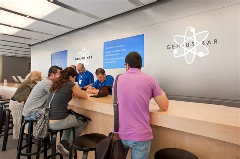 How to make a free Genius Bar appointment